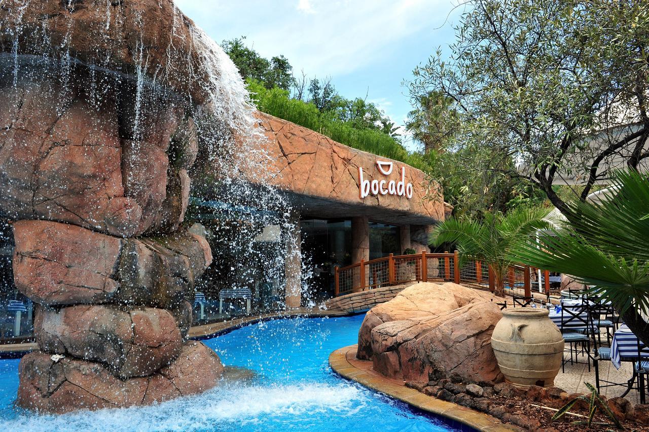 Bush Bungalows At Sun City Resort روستنبرج المظهر الخارجي الصورة