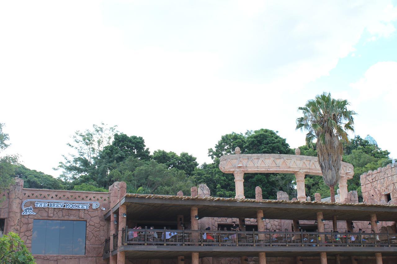 Bush Bungalows At Sun City Resort روستنبرج المظهر الخارجي الصورة
