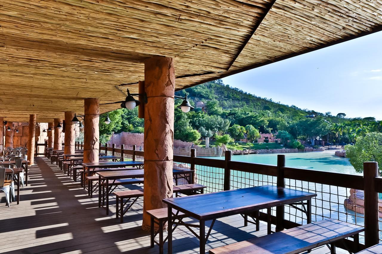Bush Bungalows At Sun City Resort روستنبرج المظهر الخارجي الصورة