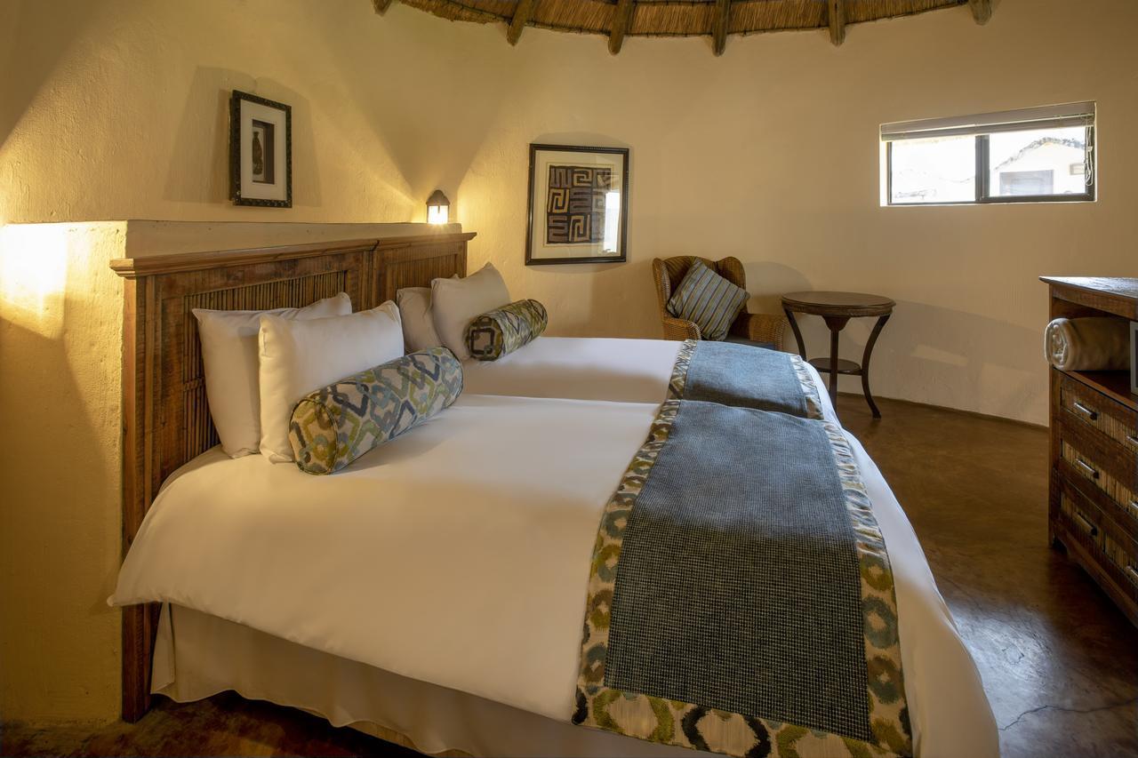 Bush Bungalows At Sun City Resort روستنبرج المظهر الخارجي الصورة