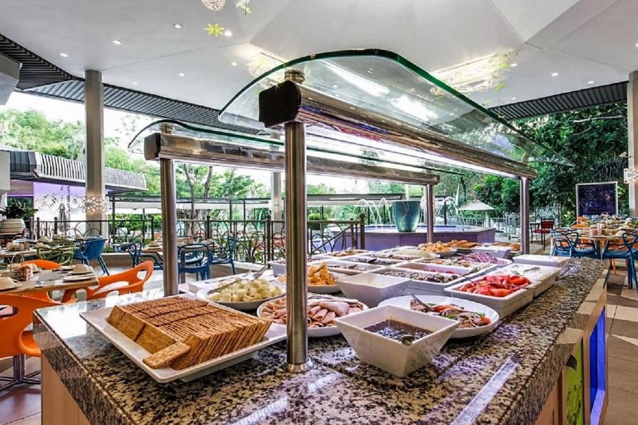 Bush Bungalows At Sun City Resort روستنبرج المظهر الخارجي الصورة